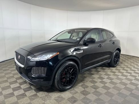 Used 2020 Jaguar E-PACE SE image 7