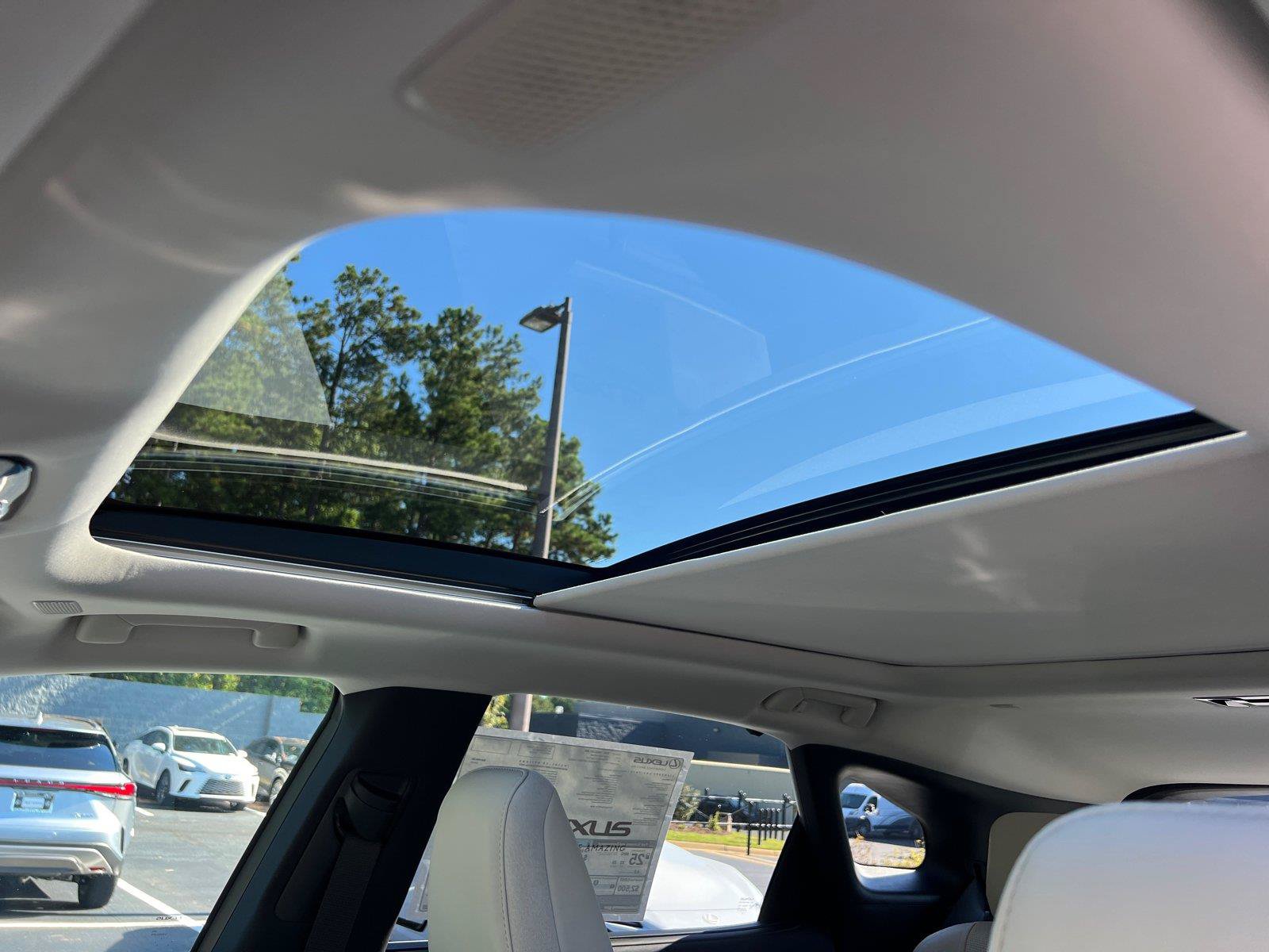 New 2026 Lexus RX 350 FWD image 25