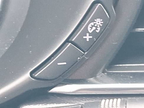 Used 2024 MAZDA CX-30 AWD 2.5 S w/ Premium Package image 39