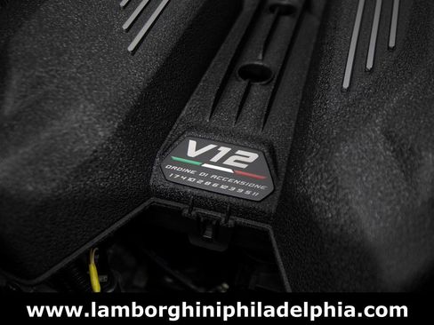 Used 2024 Lamborghini Revuelto image 56