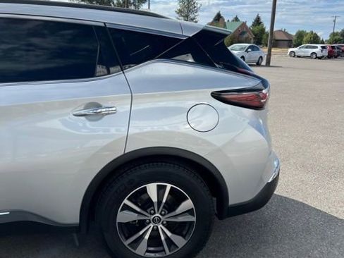 Used 2023 Nissan Murano SV AWD/4WD image 7