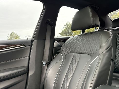 Used 2017 BMW 540i RWD image 25