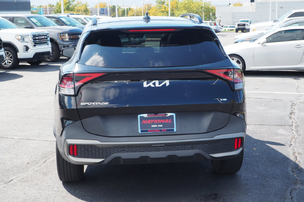 Used 2023 Kia Sportage X-Line w/ X-Line Premium Package AWD/4WD image 6