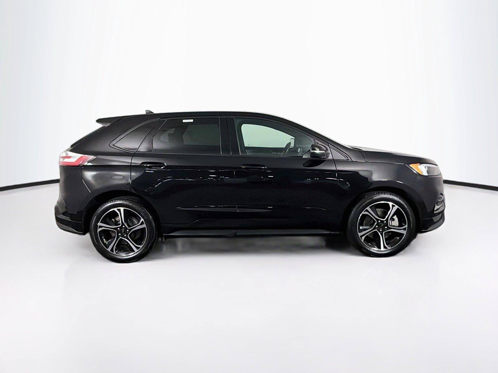 Used 2022 Ford Edge ST AWD/4WD image 12