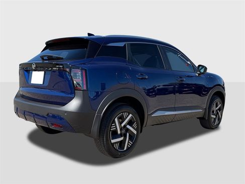 New 2026 Nissan Kicks SV image 5