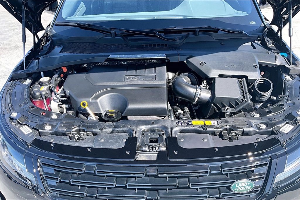 New 2026 Land Rover Range Rover Evoque S AWD/4WD image 12