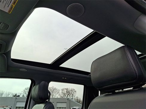 Used 2023 Ford F250 Lariat w/ Lariat Ultimate Package image 17