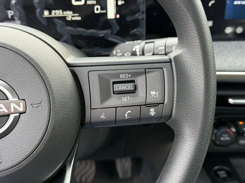 New 2026 Nissan Kicks SV w/ SV Premium Package image 8