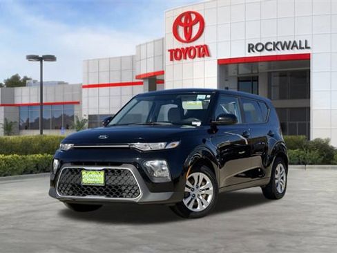 Used 2021 Kia Soul LX image 1