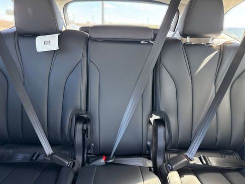 New 2026 Acura MDX SH-AWD image 22