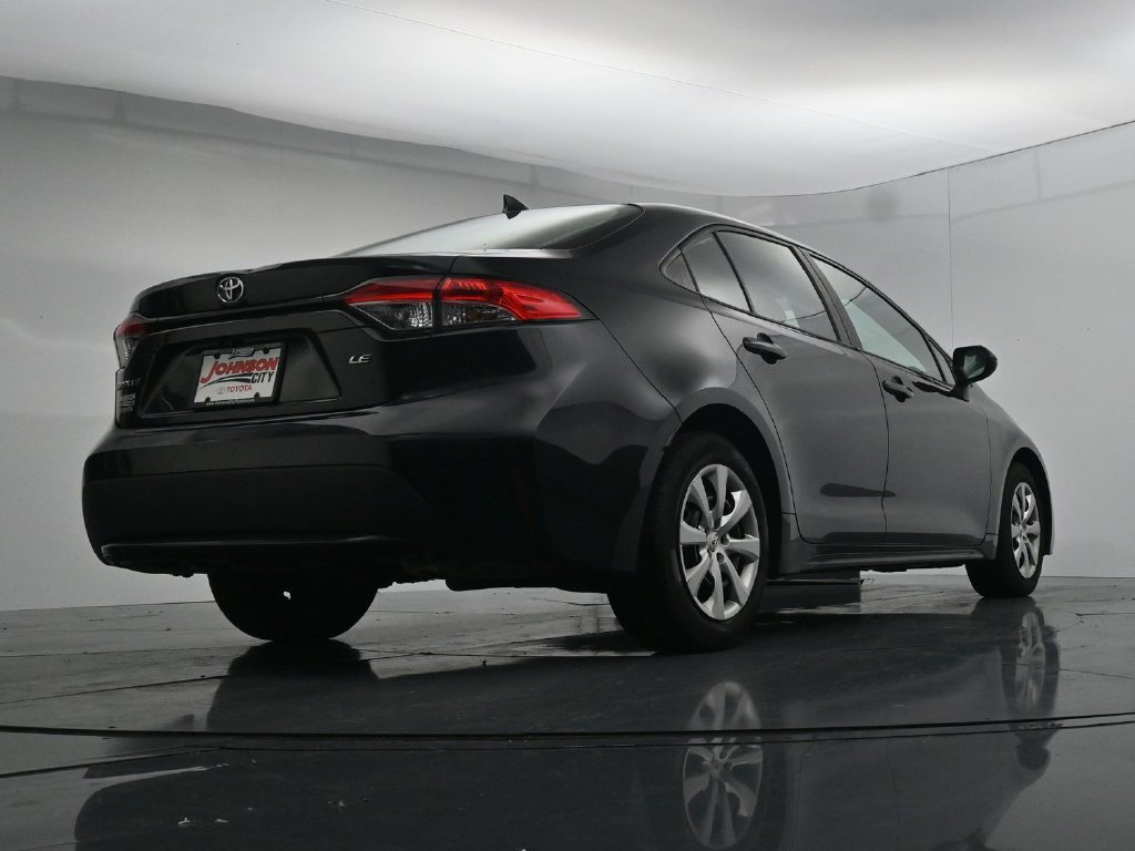 Used 2020 Toyota Corolla LE FWD image 33