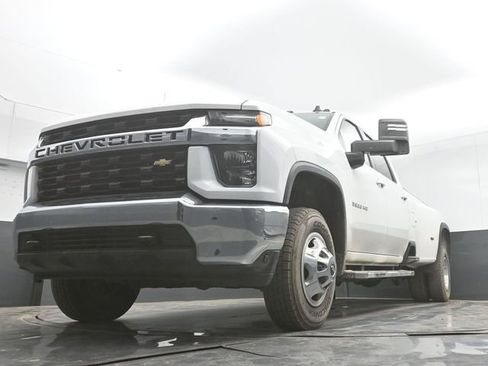 Used 2023 Chevrolet Silverado 3500 LT AWD/4WD image 29