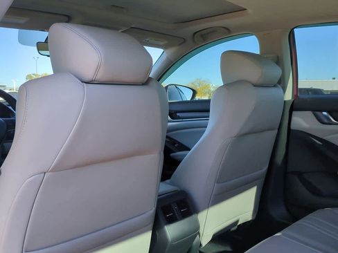 Used 2018 Honda Accord EX-L image 17