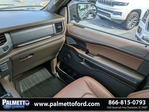 Used 2022 Ford Expedition Max King Ranch AWD/4WD image 18