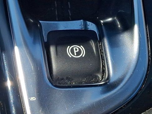 Used 2024 Buick Encore GX Sport Touring AWD/4WD image 26