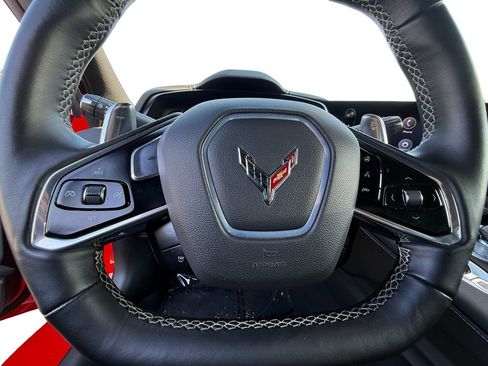 Used 2021 Chevrolet Corvette Stingray Preferred Cpe w/ Z51 Performance Package RWD image 15