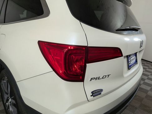 Used 2016 Honda Pilot Elite image 12