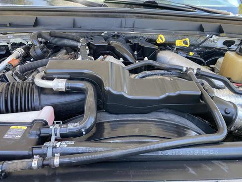 Used 2011 Ford F250 Lariat w/ Lariat Interior Pkg image 13