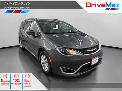 Used 2018 Chrysler Pacifica Touring-L