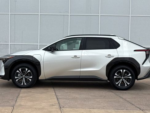 Certified 2024 Toyota bZ4X XLE image 8