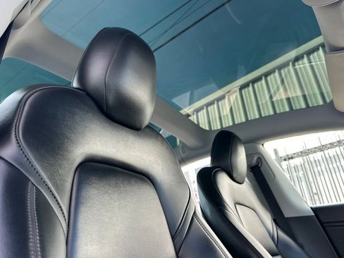 Used 2019 Tesla Model 3 Standard Range Plus RWD image 17