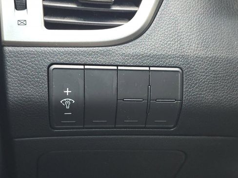 Used 2013 Hyundai Elantra GT w/ Style Pkg image 39