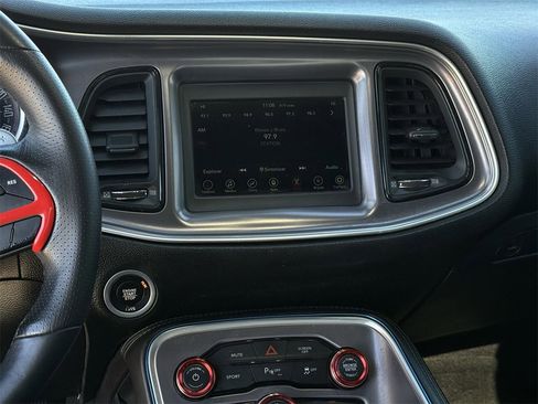 Used 2019 Dodge Challenger R/T image 16