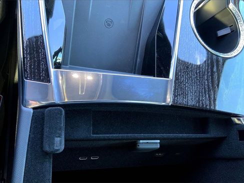 New 2026 Cadillac Escalade IQL Luxury image 20