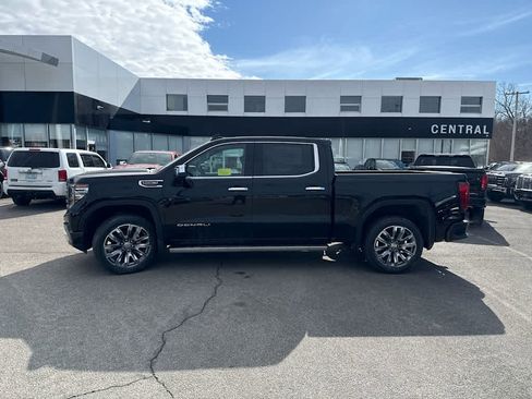 New 2026 GMC Sierra 1500 Denali w/ Denali Reserve Package image 4