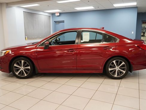 Used 2016 Subaru Legacy 2.5i Limited image 2