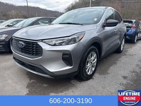 Used 2024 Ford Escape Active w/ Cold Weather Package image 1
