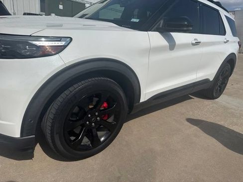 Used 2021 Ford Explorer ST w/ Equipment Group 401A AWD/4WD image 1