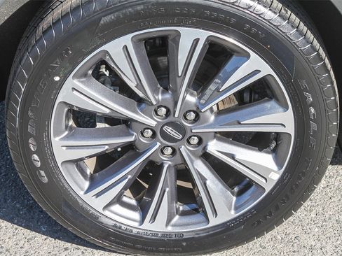 Used 2022 Lincoln Corsair Reserve w/ Equipment Group 201A image 13