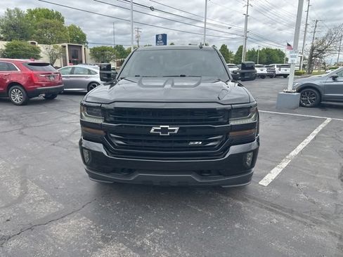 Used 2019 Chevrolet Silverado 1500 LT w/ All Star Edition AWD/4WD image 2