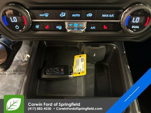 New 2026 Ford Bronco Outer Banks image 30