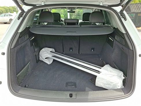 Certified 2023 Audi Q5 2.0T Premium Plus w/ Premium Plus Package image 28
