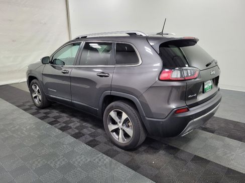 Used 2021 Jeep Cherokee Limited AWD/4WD image 3