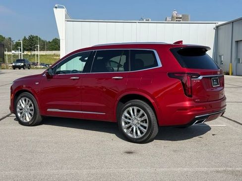 Certified 2024 Cadillac XT6 Premium Luxury w/ Technology Package AWD/4WD image 4