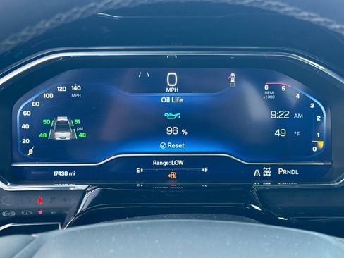 Used 2024 Chevrolet Silverado 2500 ZR2 w/ Technology Package image 23