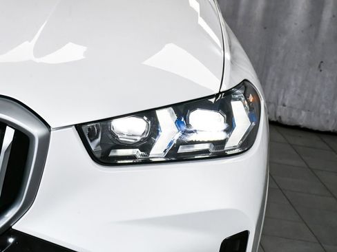 Used 2026 BMW X5 xDrive40i AWD/4WD image 73