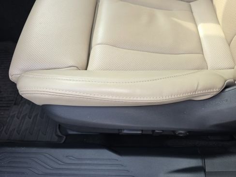 Used 2024 Subaru Legacy Limited image 15