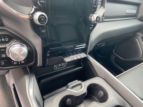 Used 2022 RAM 1500 Laramie w/ Sport Appearance Package image 20