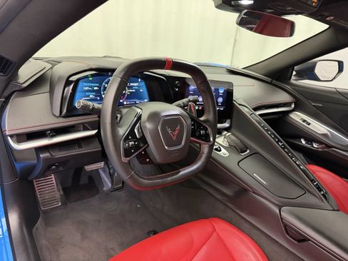 Used 2023 Chevrolet Corvette Stingray Coupe RWD image 19