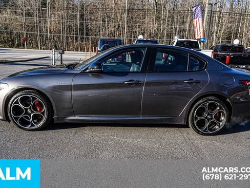 Used 2023 Alfa Romeo Giulia Veloce image 7