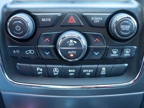 Used 2018 Jeep Grand Cherokee Laredo image 41