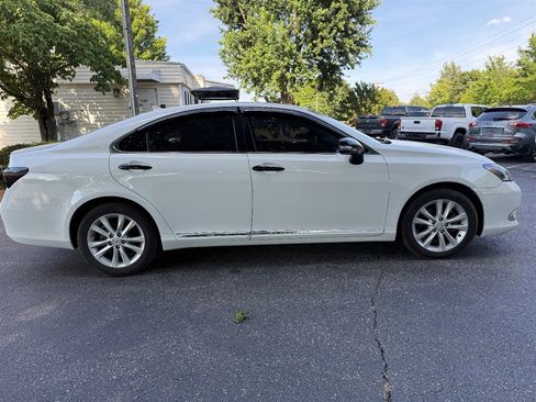 Used 2010 Lexus ES 350 FWD image 6