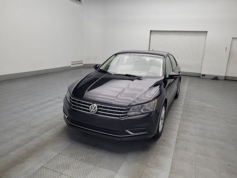 Used 2019 Volkswagen Passat 2.0T Wolfsburg image 15