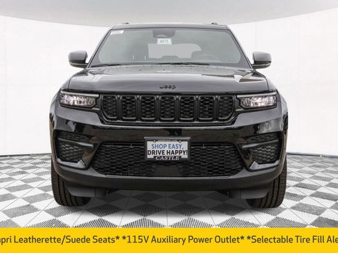 New 2025 Jeep Grand Cherokee Altitude image 14