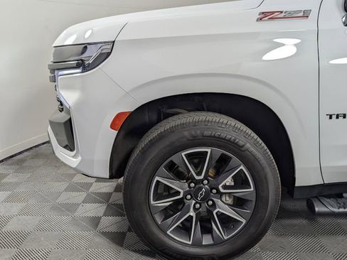 Used 2021 Chevrolet Tahoe Z71 w/ Z71 Off-Road Package image 3