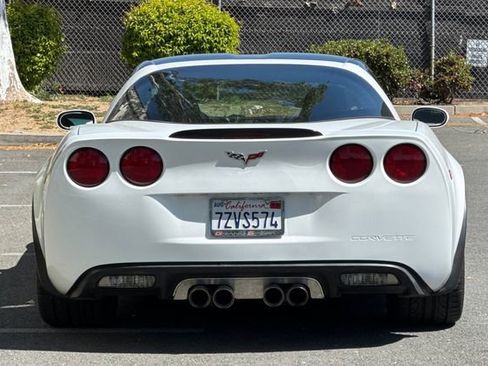 Used 2012 Chevrolet Corvette Grand Sport w/ 3LT Preferred Equipment Group image 5